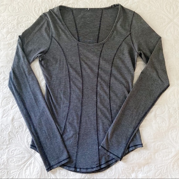 Lululemon Between The Lines Long Sleeve Micro Stripe Black White Size Small - Picture 7 of 12